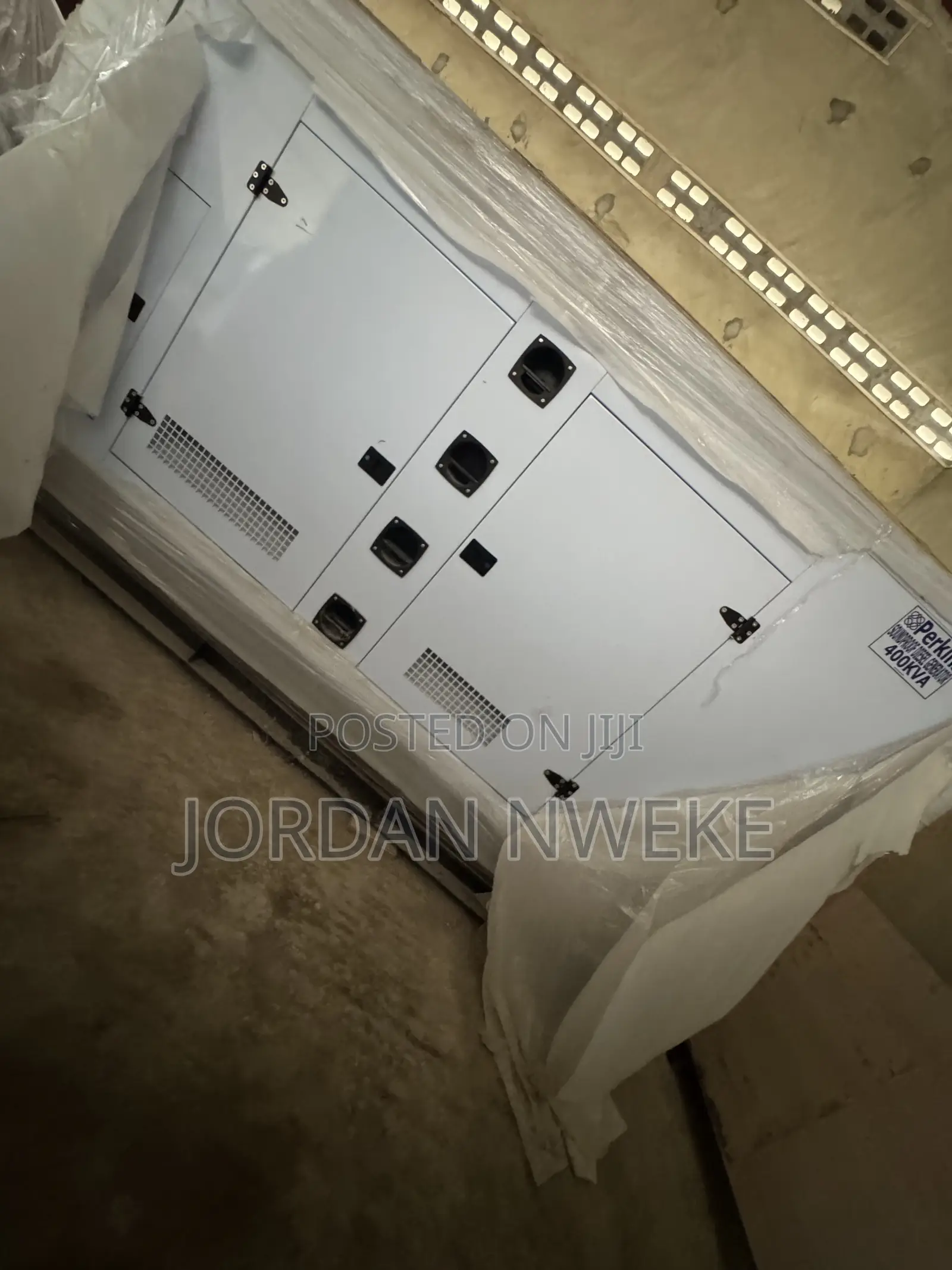SP {400KVA} Perkins Soundproof Diesel Generator Etc 100%copper Coil