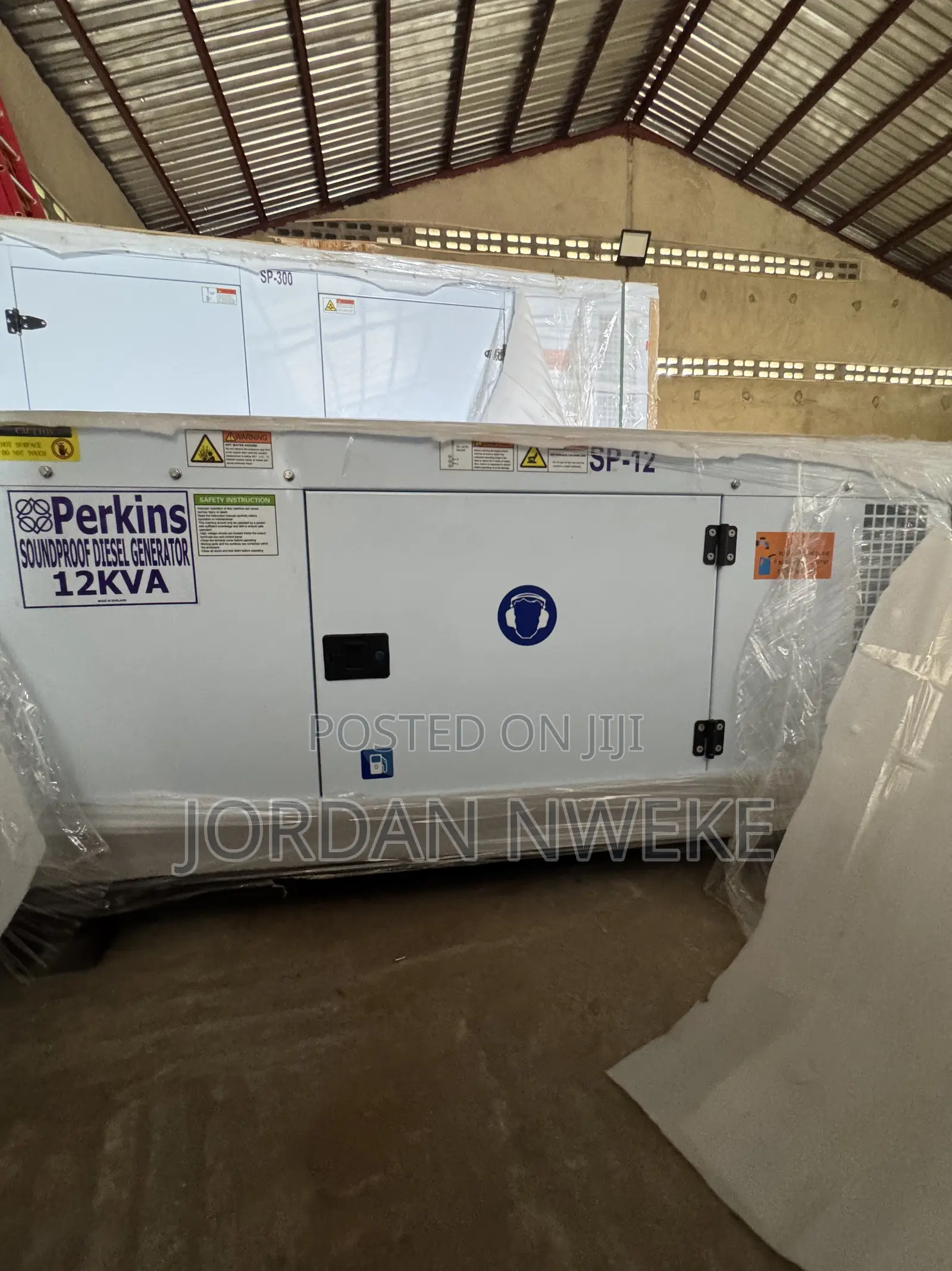 SP (12KVA)Perkins Soundproof Diesel Generator Etc 100%copper Coil