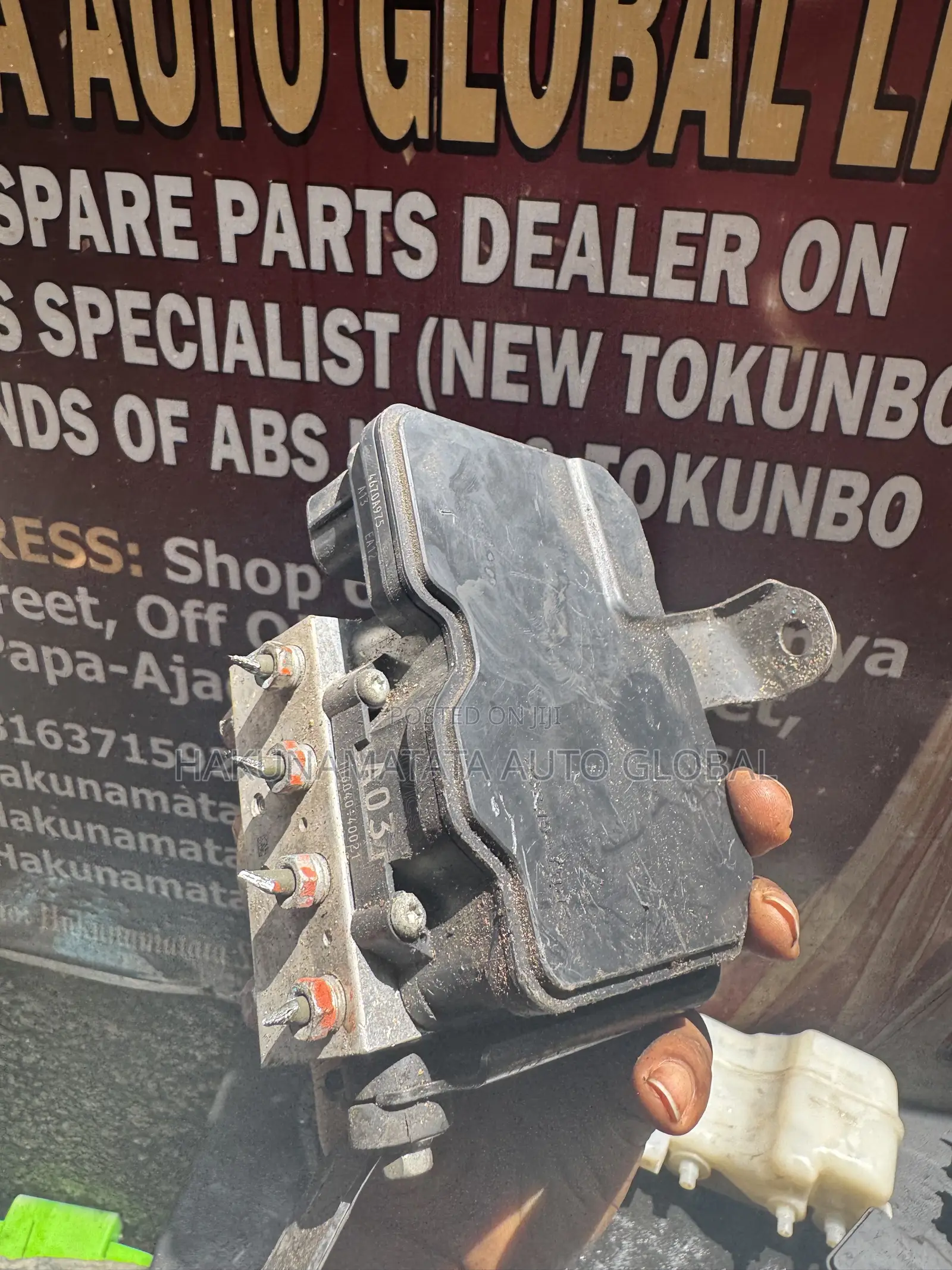Mitsubishi L200 2015–2018 ABS Brake Control Unit
