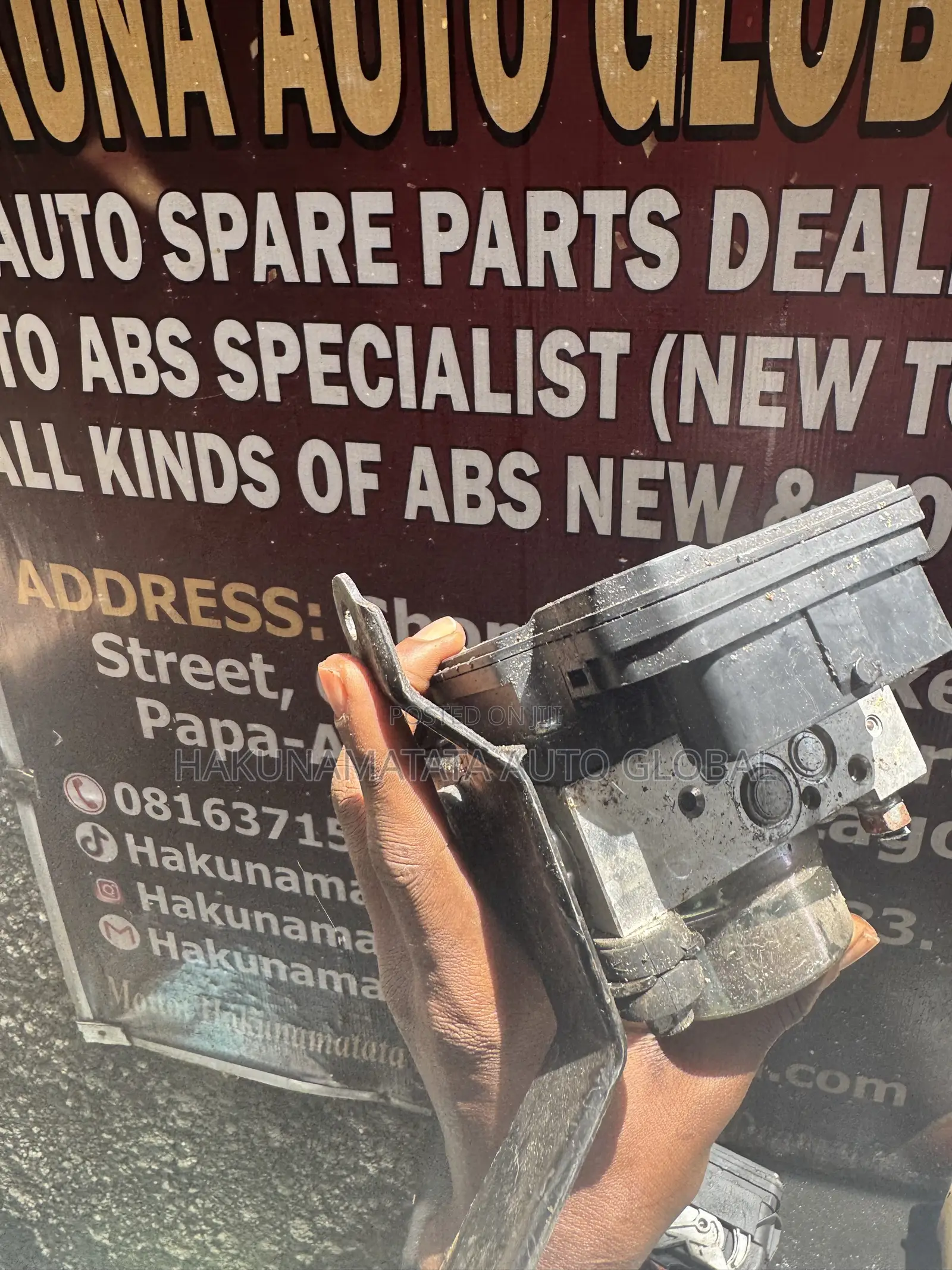 Mitsubishi L200 2015–2018 ABS Control Module