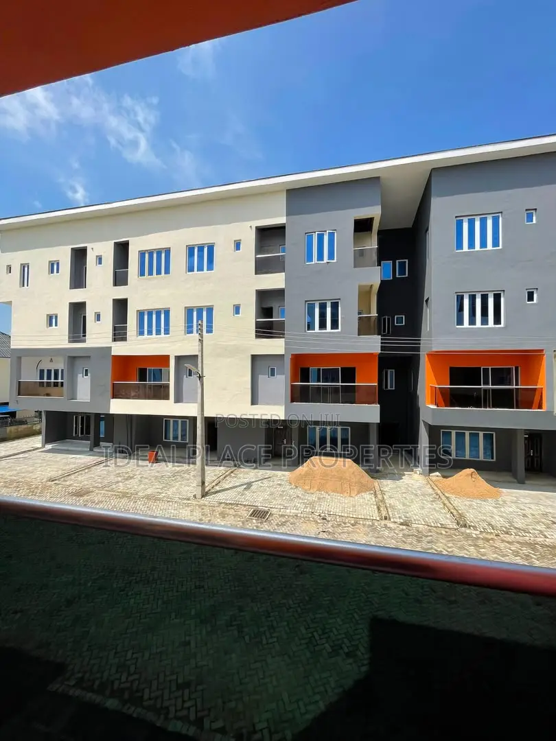 3bdrm Townhouse / Terrace in Ikate for rent