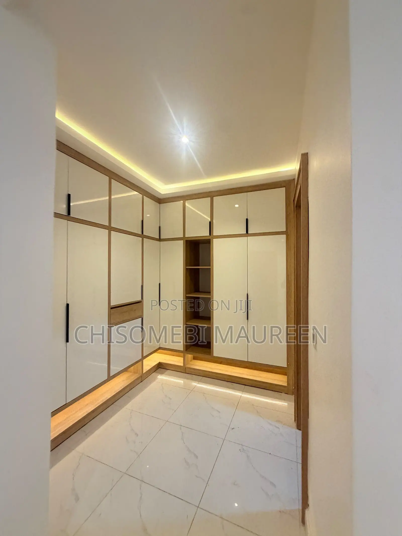 4bdrm Duplex in Mabushi for sale