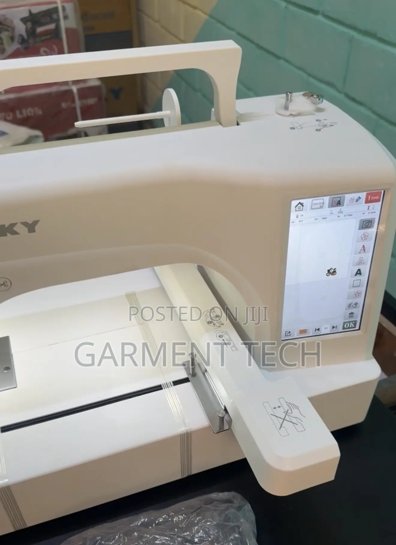 Jukky Brand New ES6 Embroidery Monogram Machine