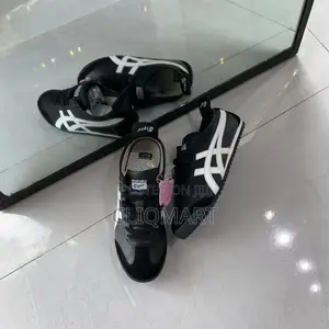 Premium Onitsuka Tiger Mexico 66 Low-Top Sneakers