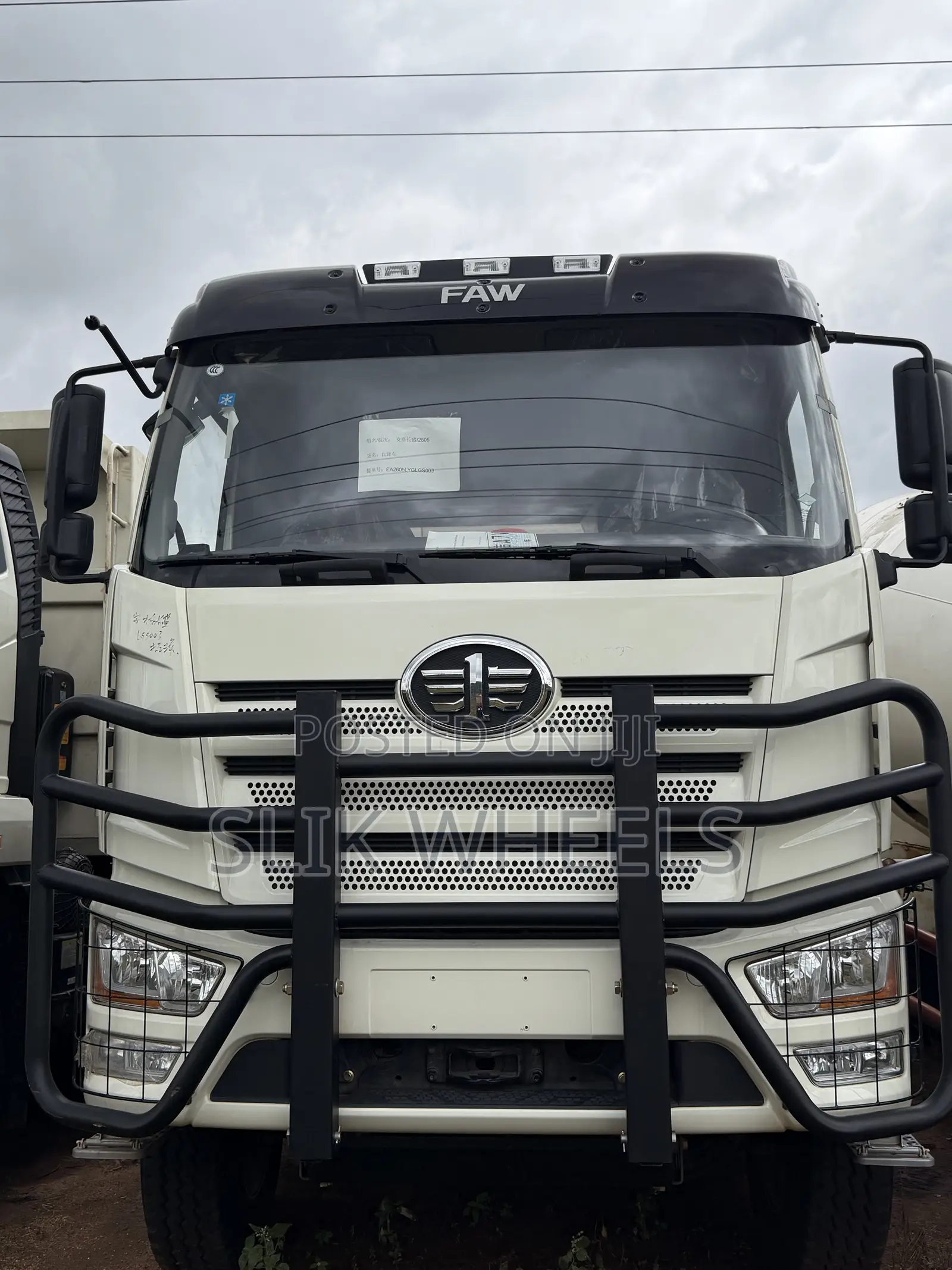 FAW J6L 375 Dump Truck