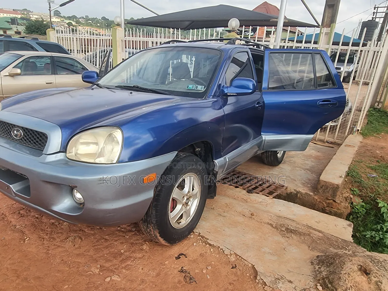 Hyundai Santa Fe 2004 Blue