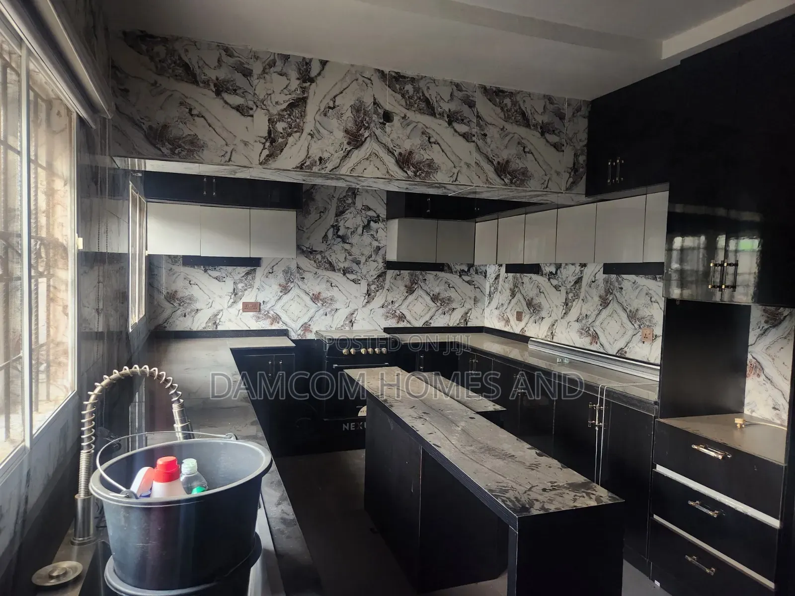 5bdrm Duplex in Idi Omo Barack Road, Ojoo for sale
