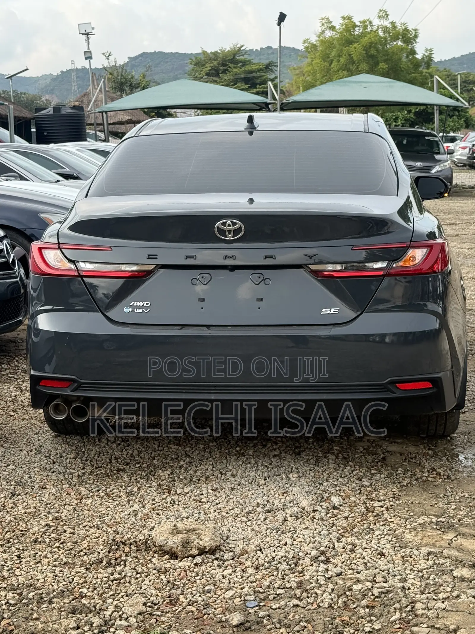 Toyota Camry SE 2025 Gray