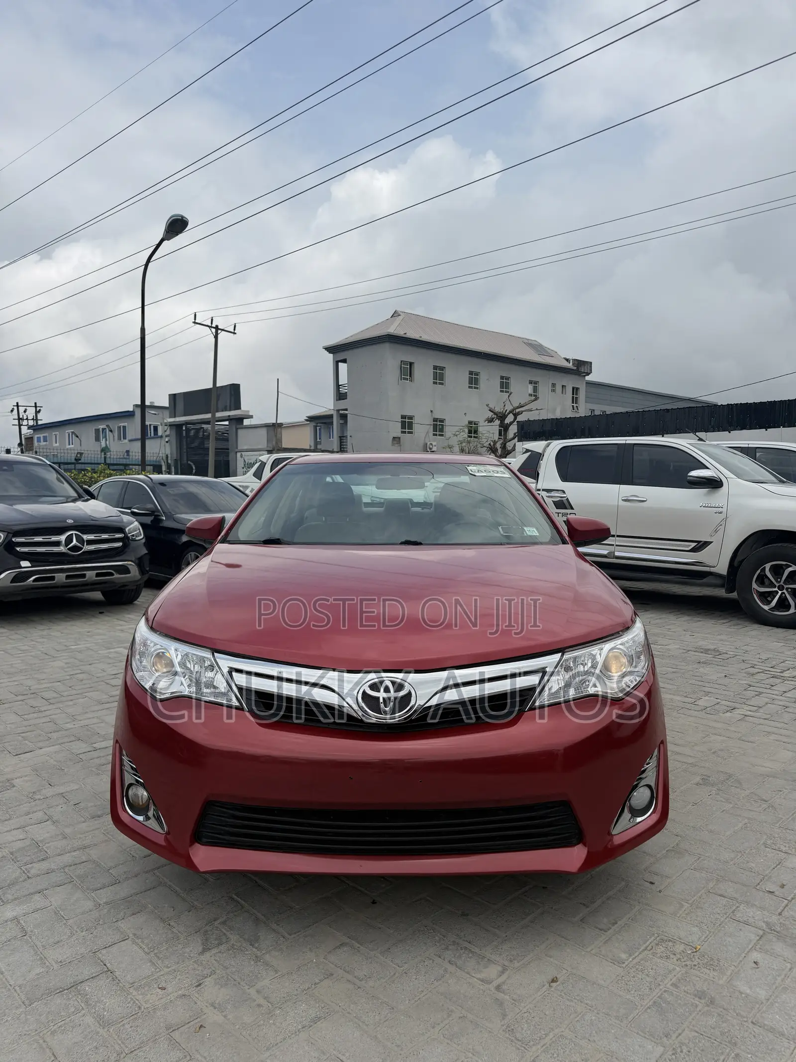 Toyota Camry LE 4dr Sedan (2.5L 4cyl 6A) 2014 Red
