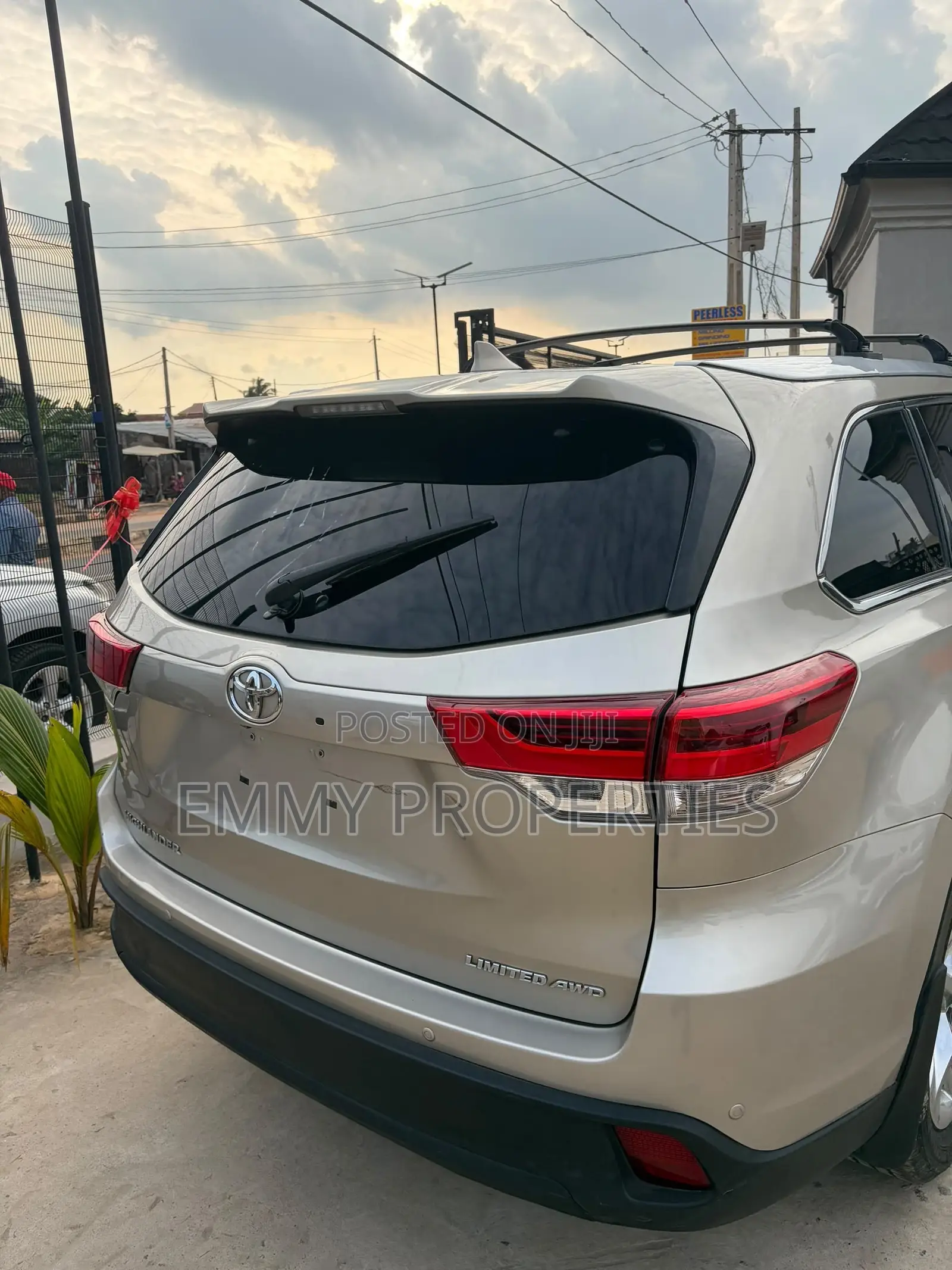 Toyota Highlander Limited 4dr SUV (3.5L 6cyl 6A) 2015 Silver