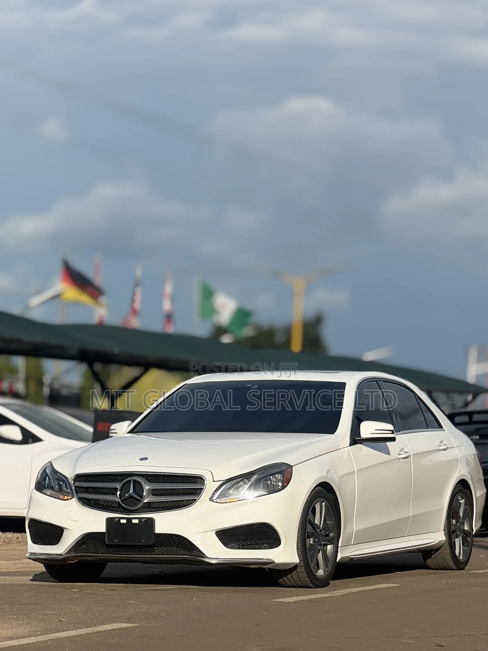 Mercedes-Benz E350 Base 4Matic Sedan AWD (3.5L 6cyl 7A) 2014 White