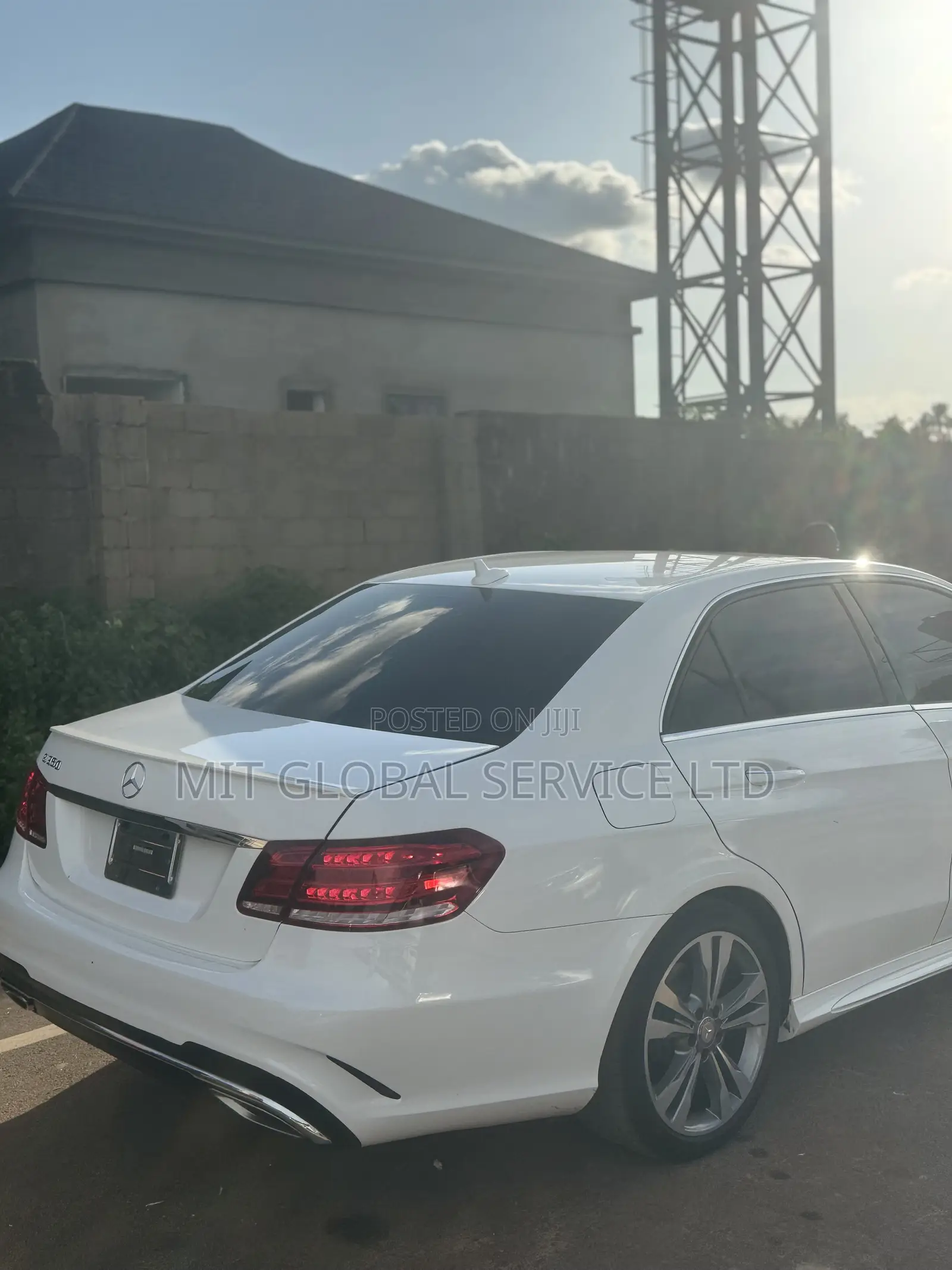Mercedes-Benz E350 Base 4Matic Sedan AWD (3.5L 6cyl 7A) 2014 White
