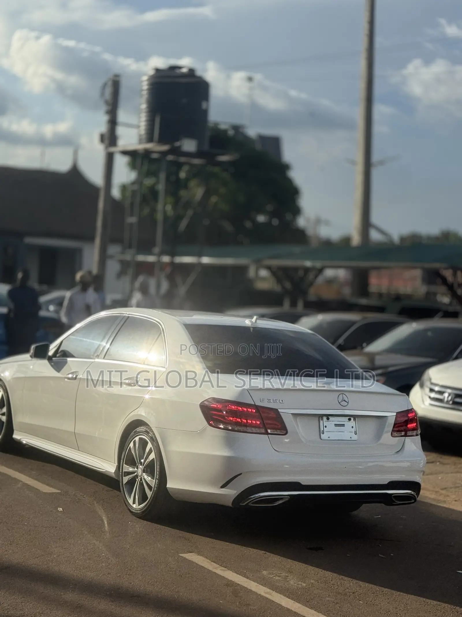 Mercedes-Benz E350 Base 4Matic Sedan AWD (3.5L 6cyl 7A) 2014 White