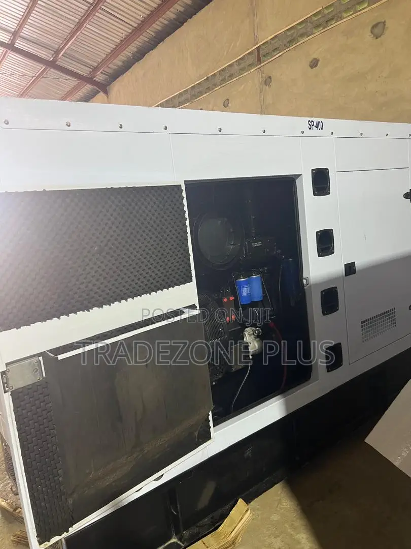 Perkins 400kVA Silent Generator for Commercial Use