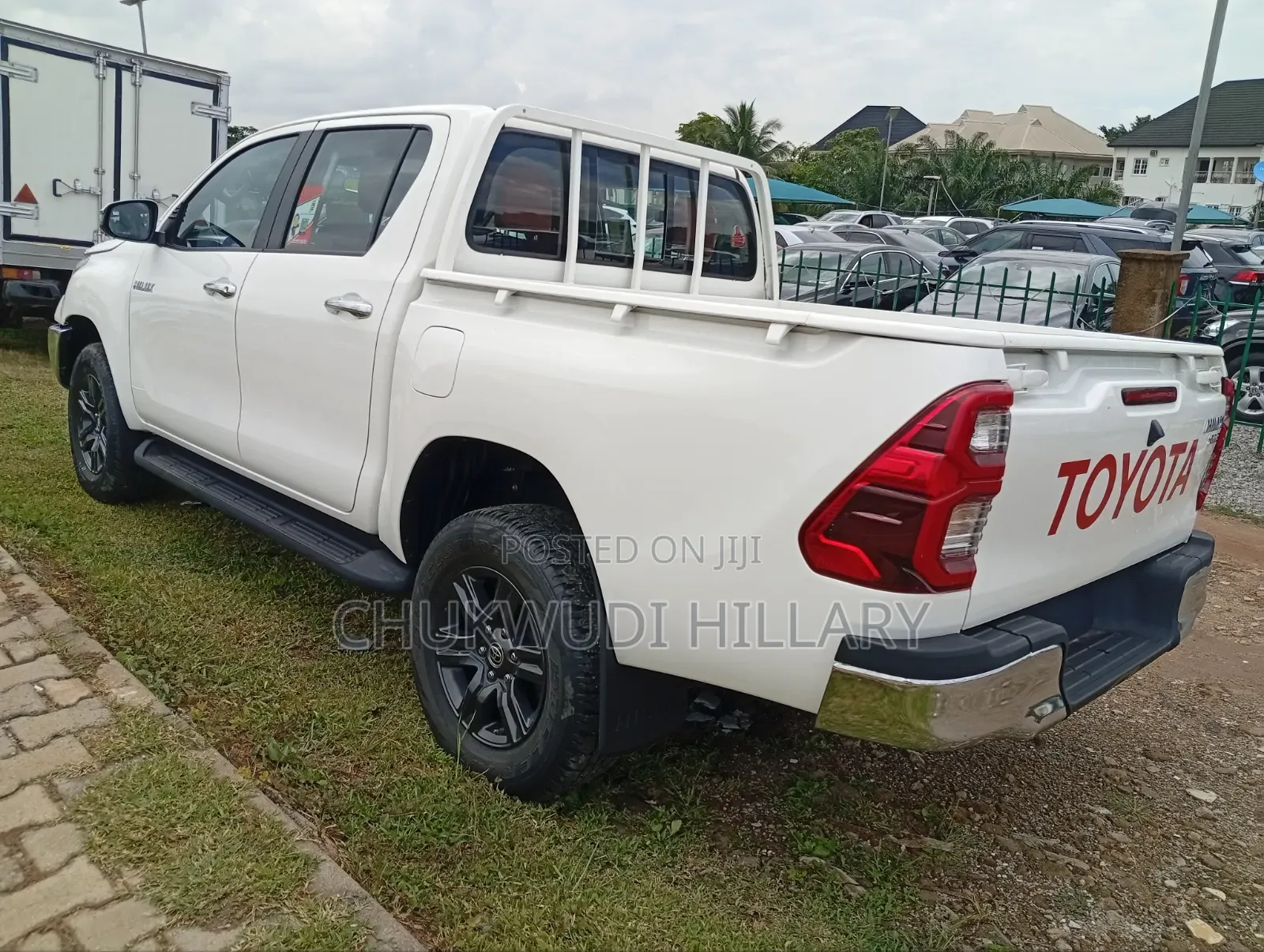 New Toyota Hilux 2025 White