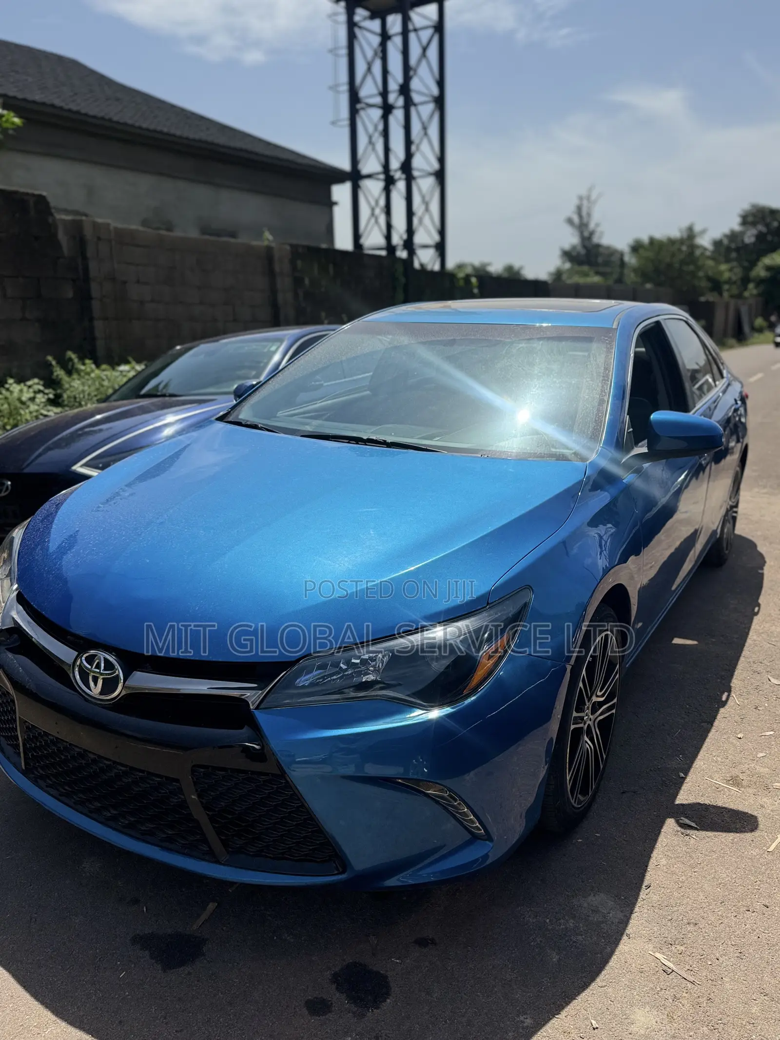 Toyota Camry SE w/Special Edition Pkg (2.5L 4cyl 6A) 2016 Blue