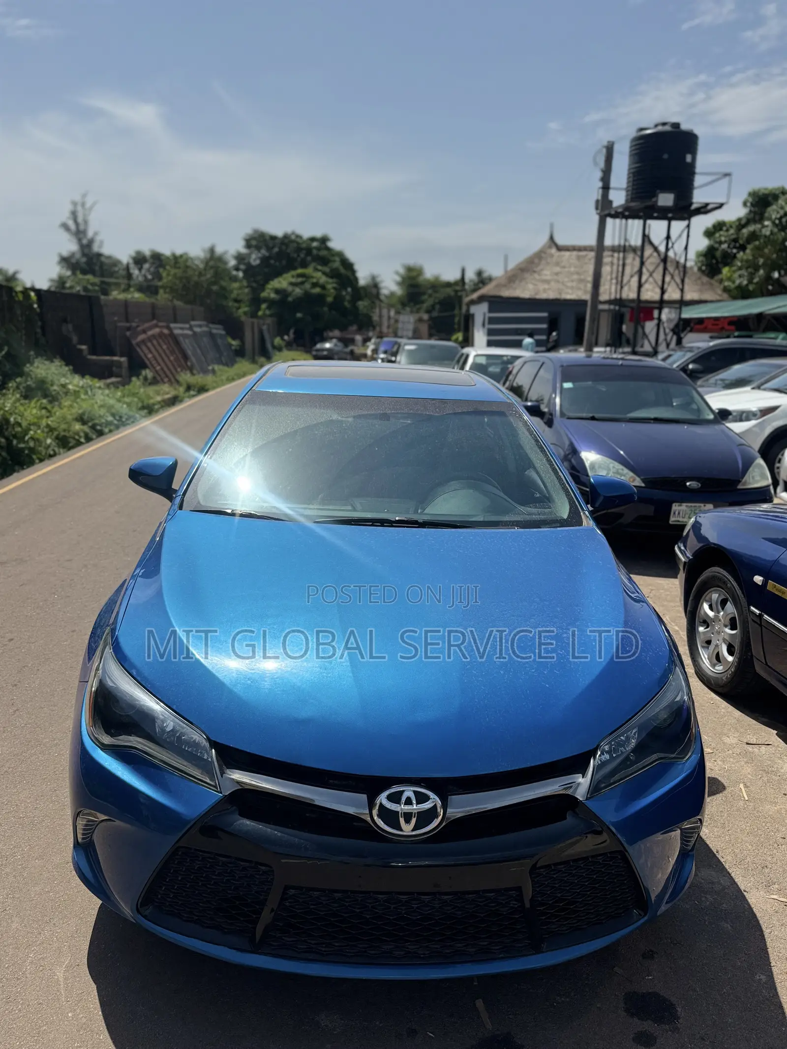 Toyota Camry SE w/Special Edition Pkg (2.5L 4cyl 6A) 2016 Blue