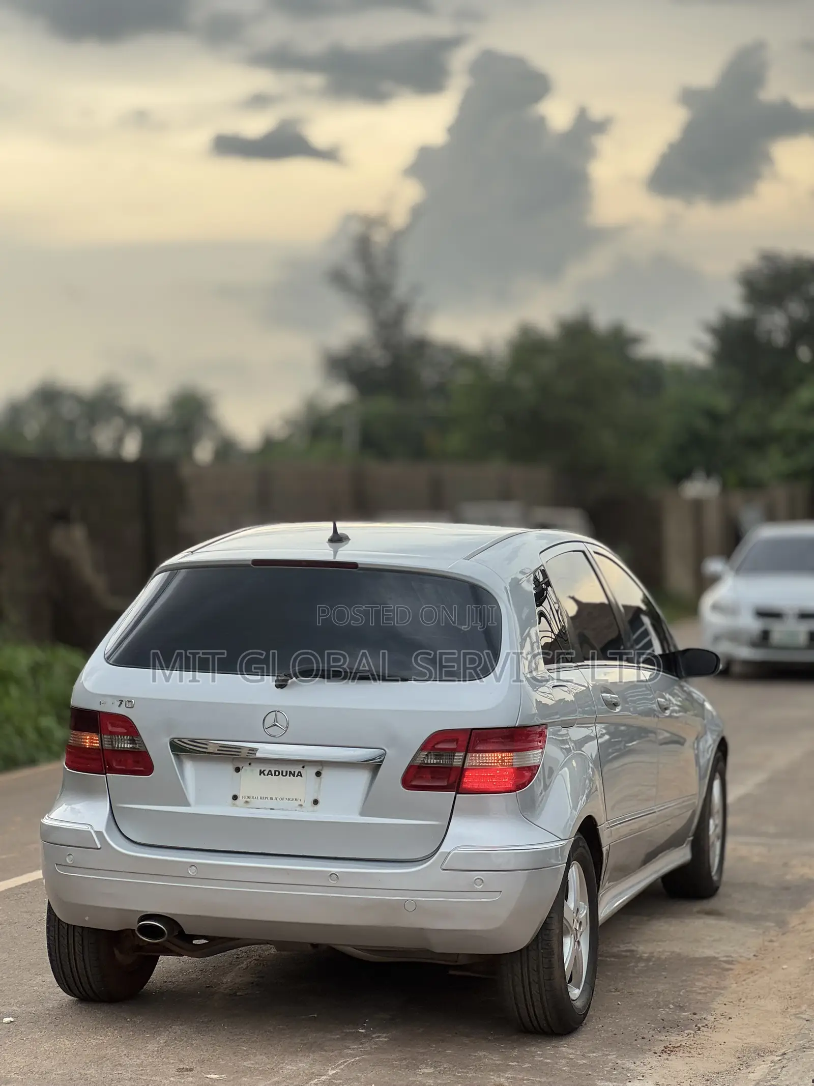 Mercedes-Benz B-Class B170 NGT 2010 Silver