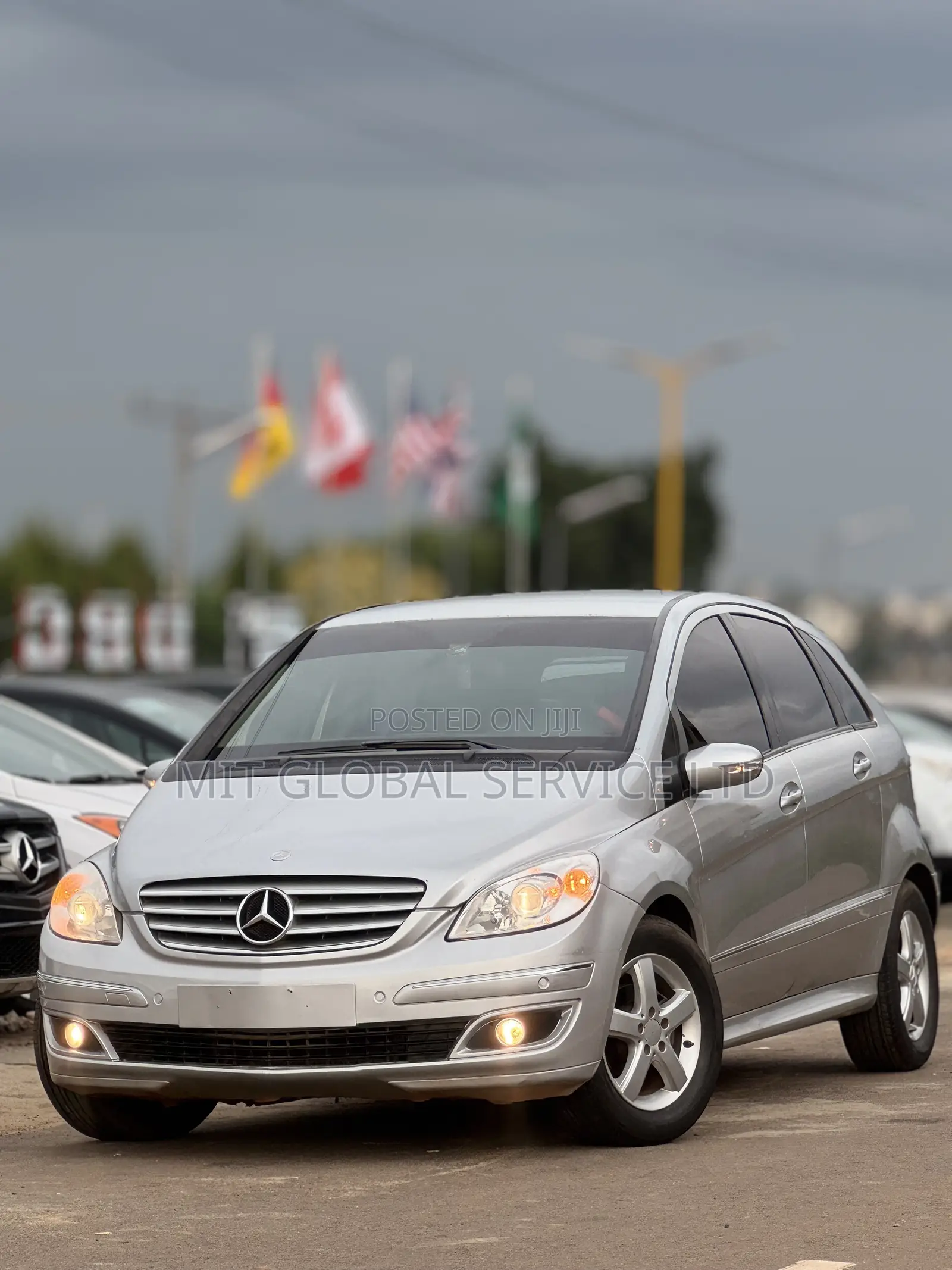 Mercedes-Benz B-Class B170 NGT 2010 Silver