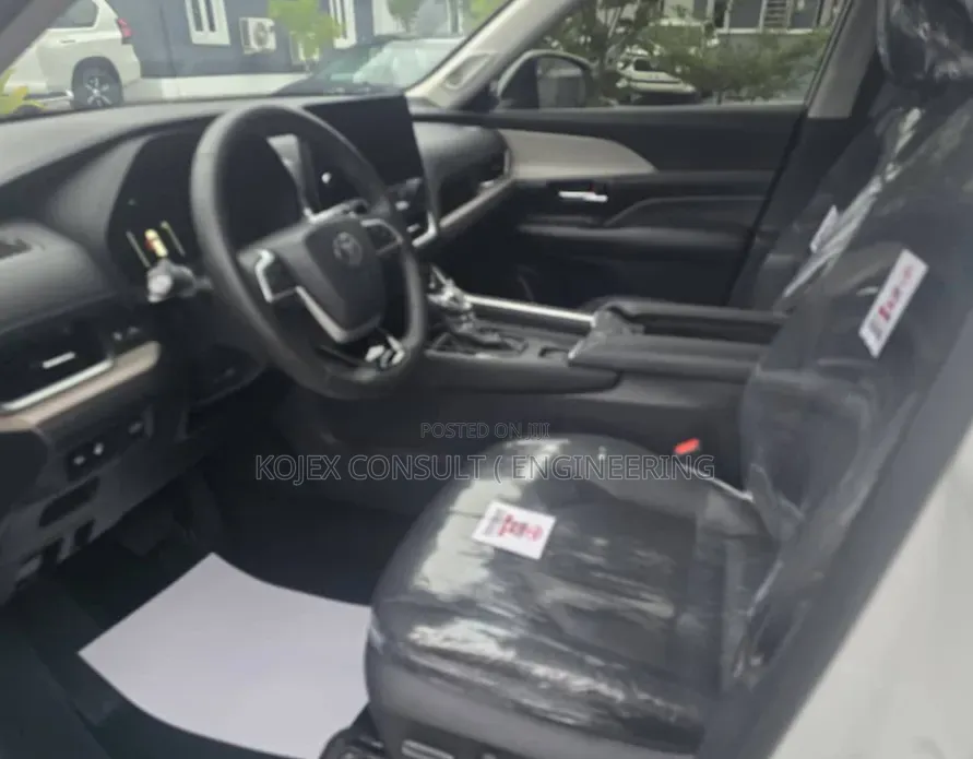 Toyota Grand Highlander Limited AWD 2024 White