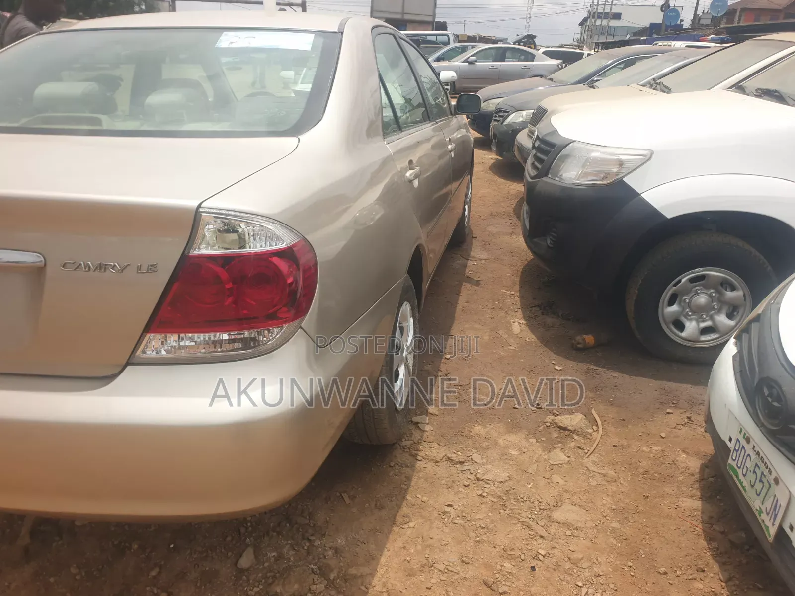 Toyota Camry 2005 Gold