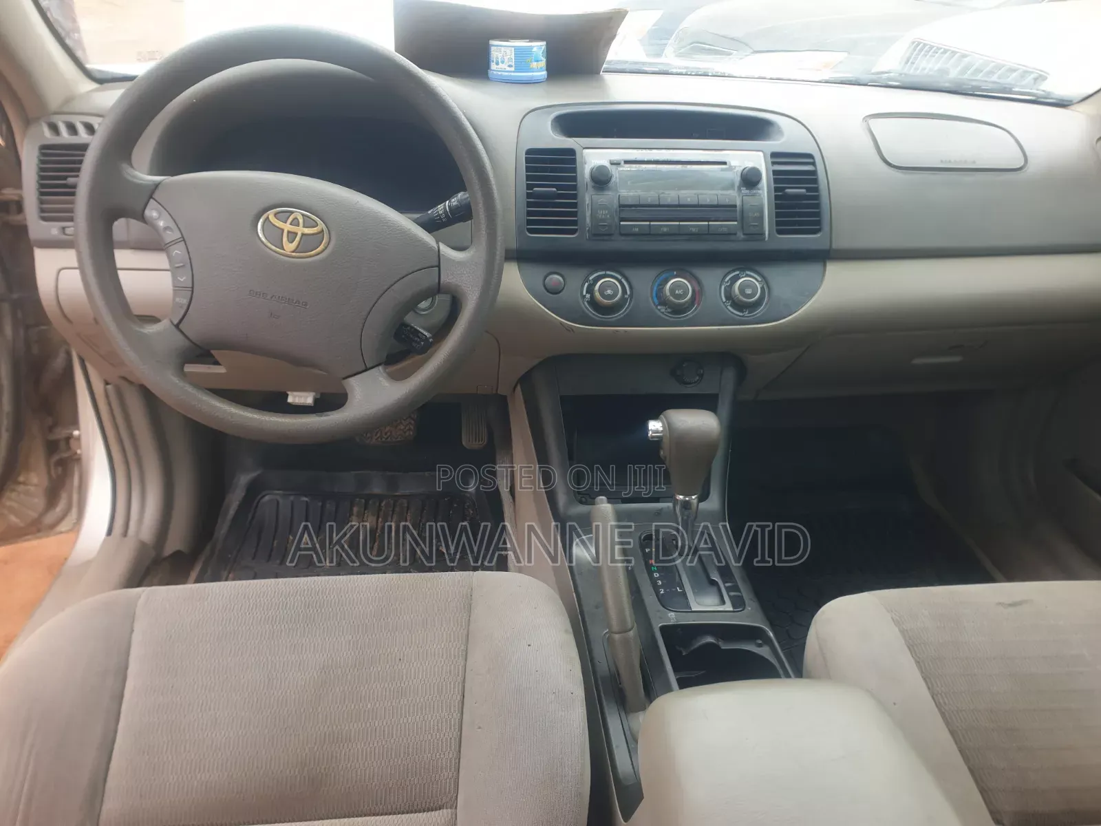 Toyota Camry 2005 Gold