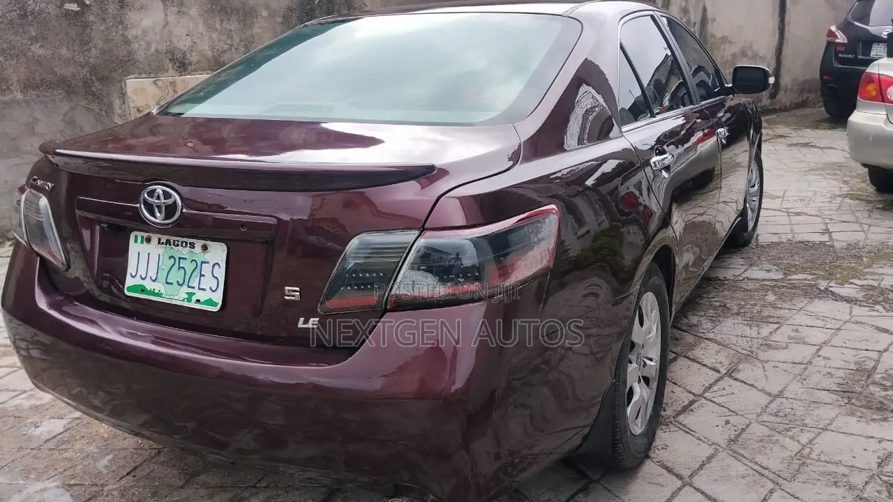 Toyota Camry 2009