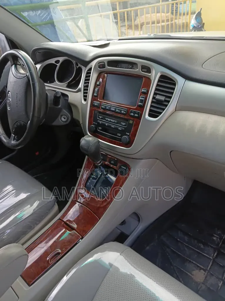 Toyota Highlander 2006 Silver