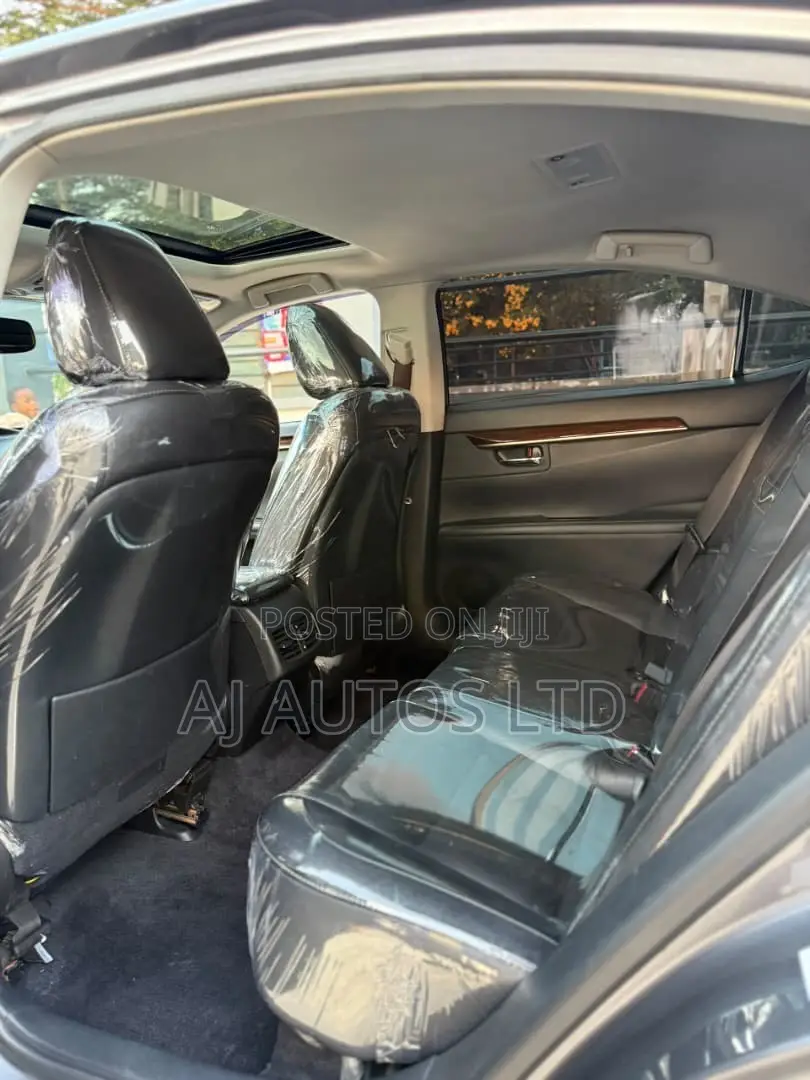 Lexus ES 350 FWD 2015 Gray