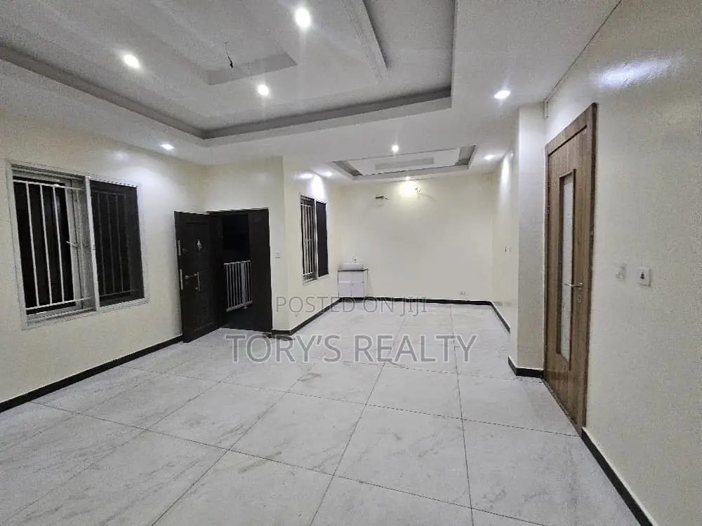 4bdrm Duplex in Ologolo for rent