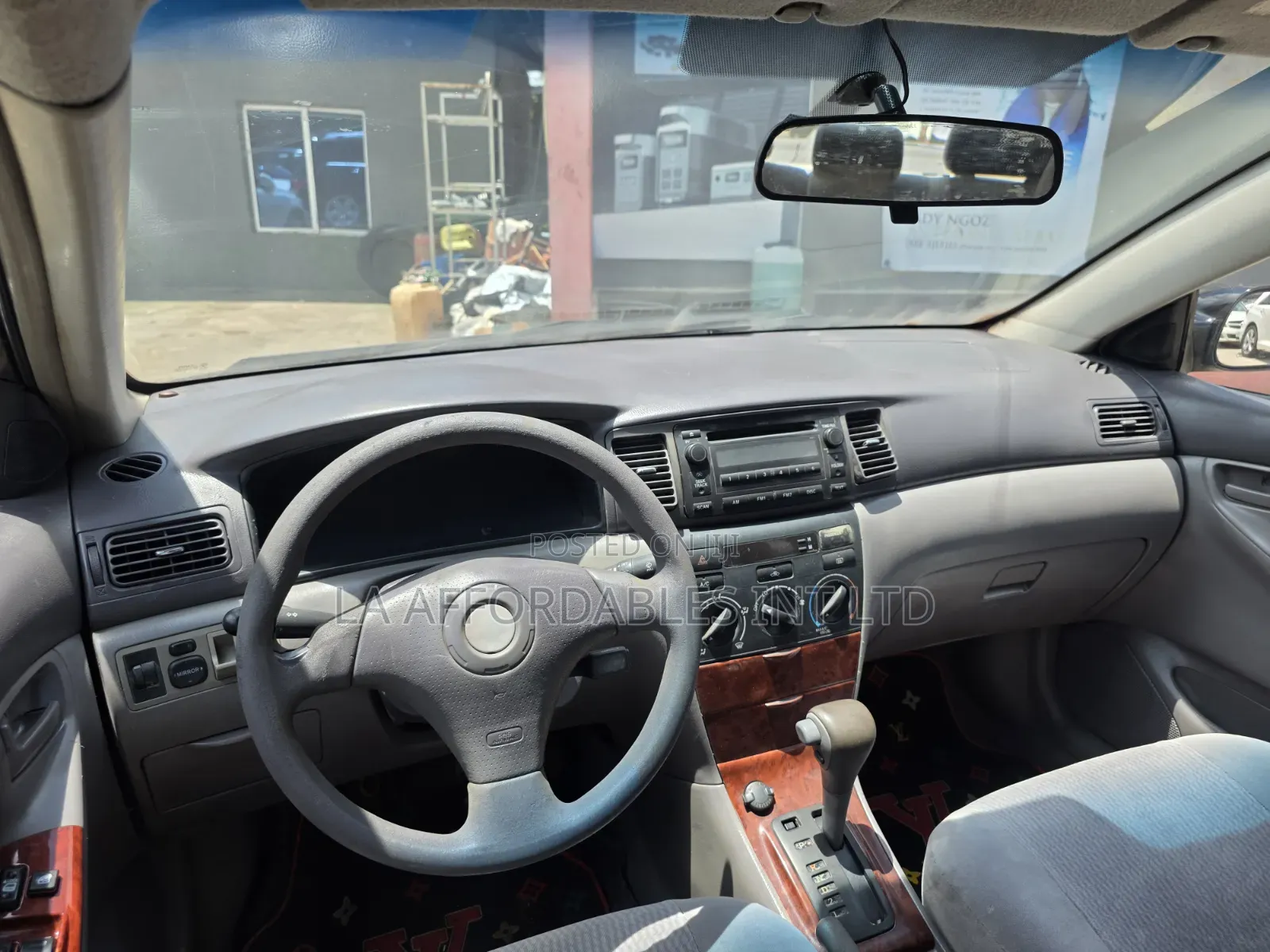 Toyota Corolla LE 2005 Black
