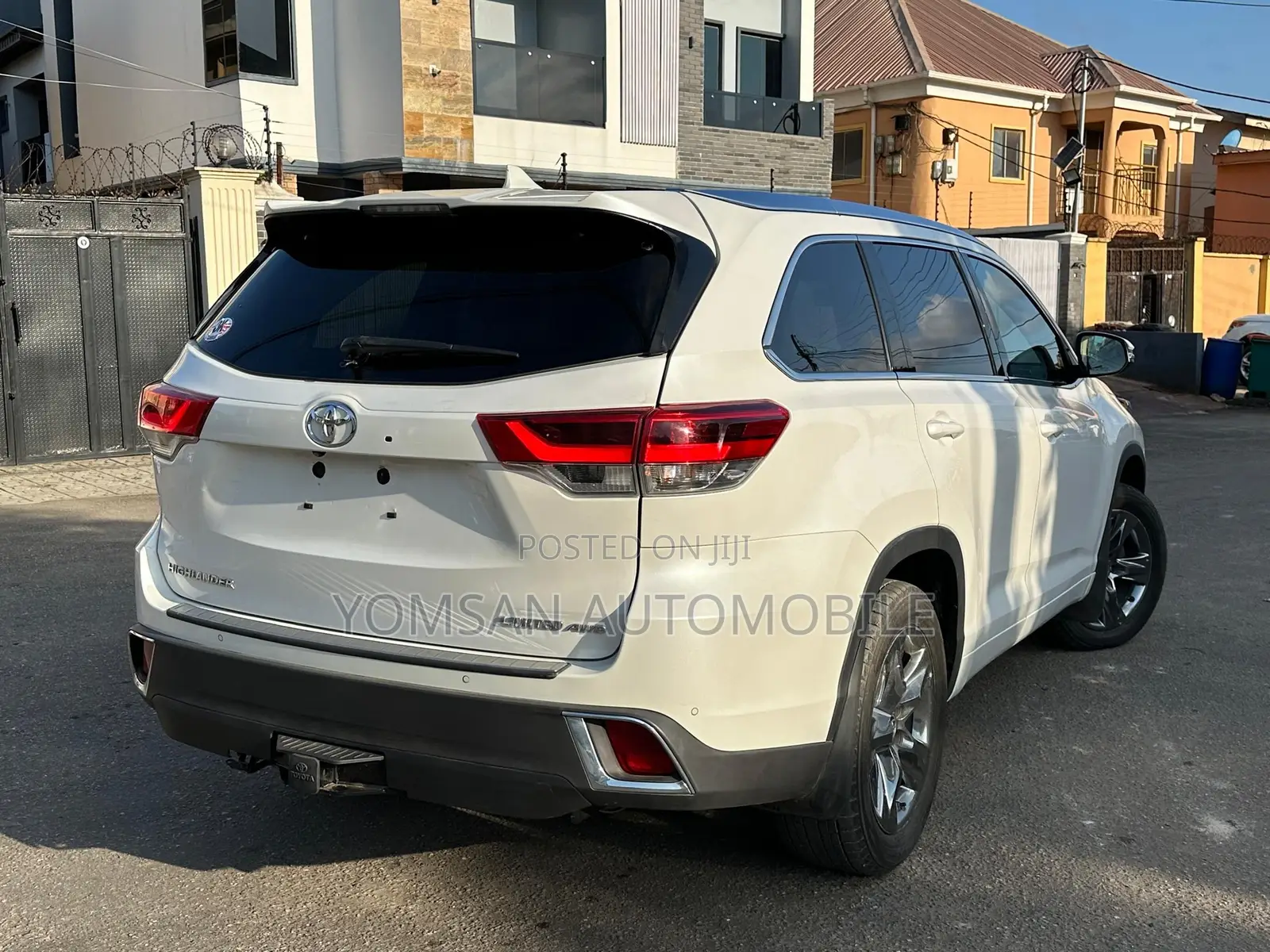 Toyota Highlander Limited Platinum 2019 White