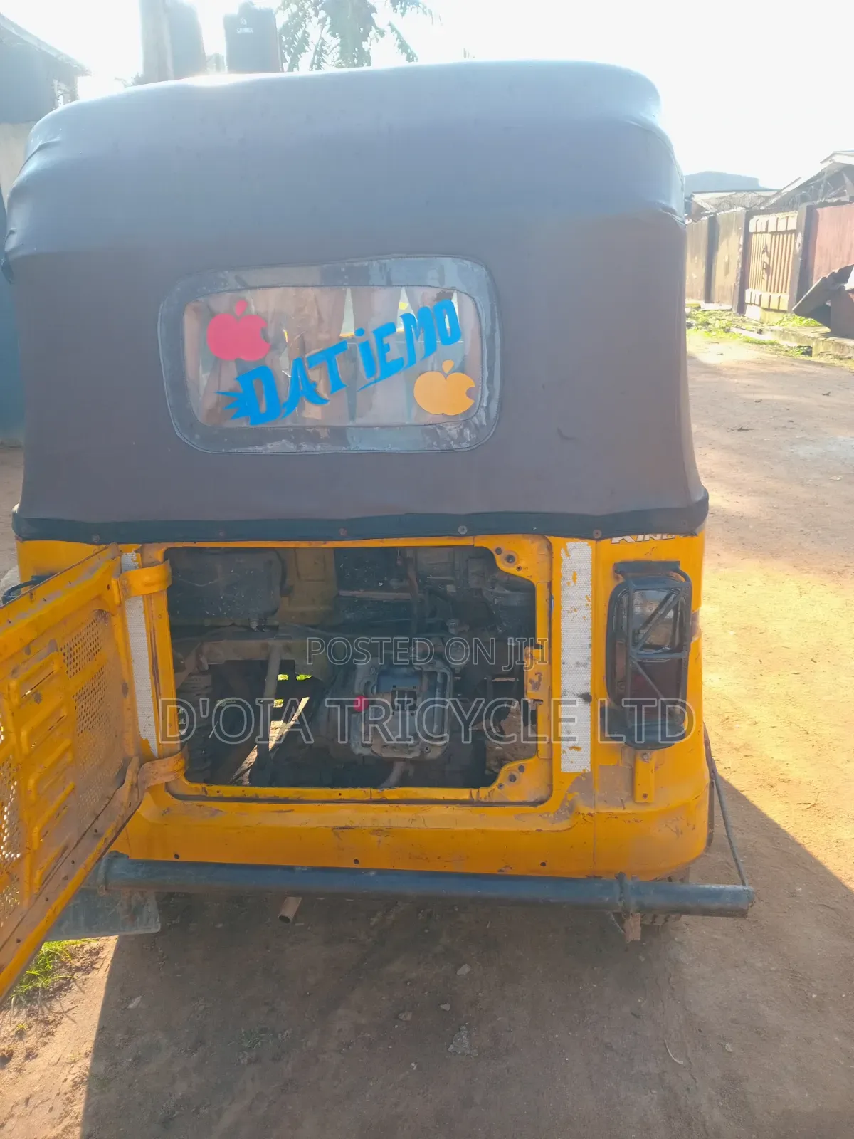 TVS King Deluxe Plus iTouch Start 2024 Yellow