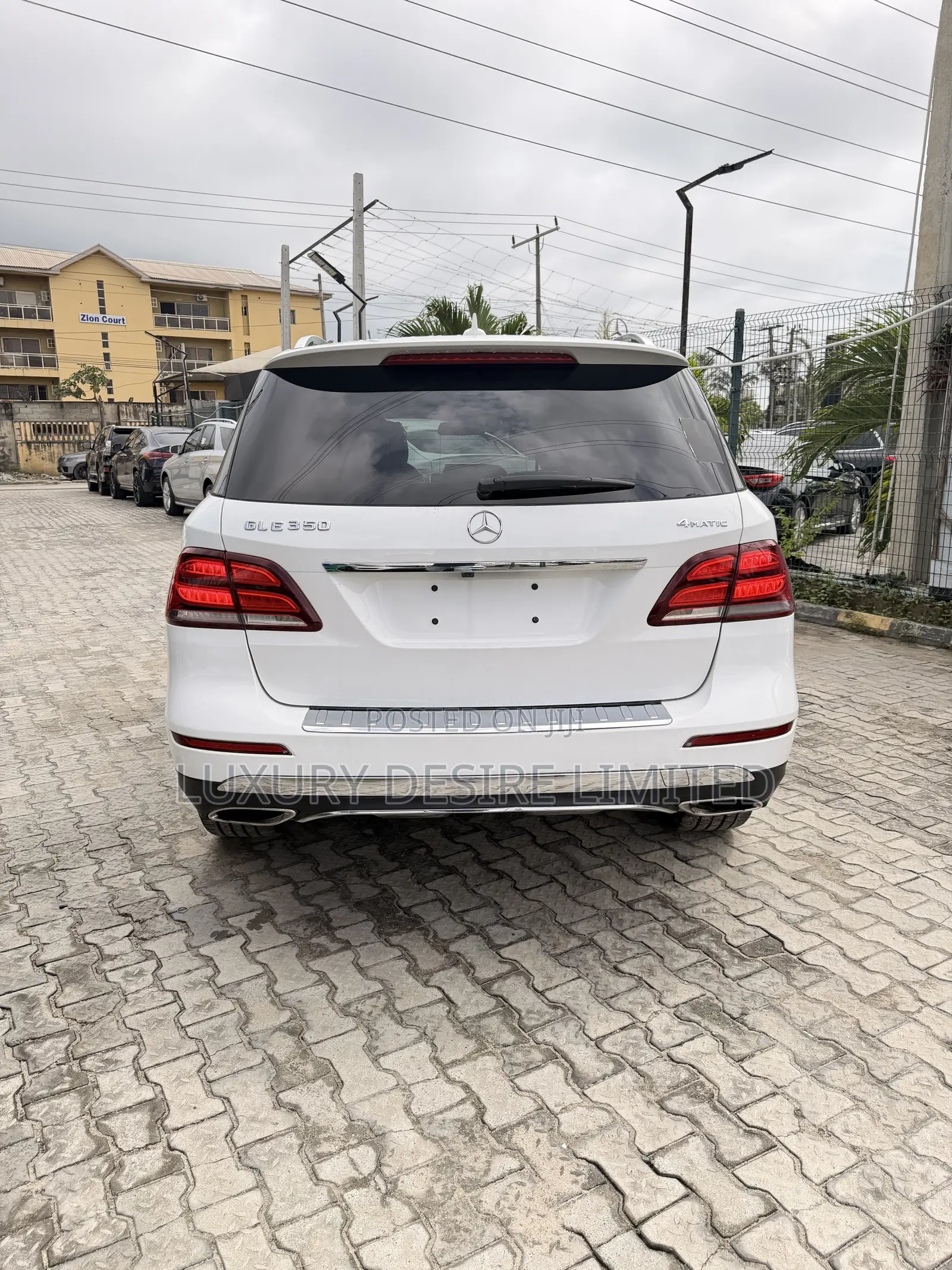 Mercedes-Benz GLE-Class 2016 White