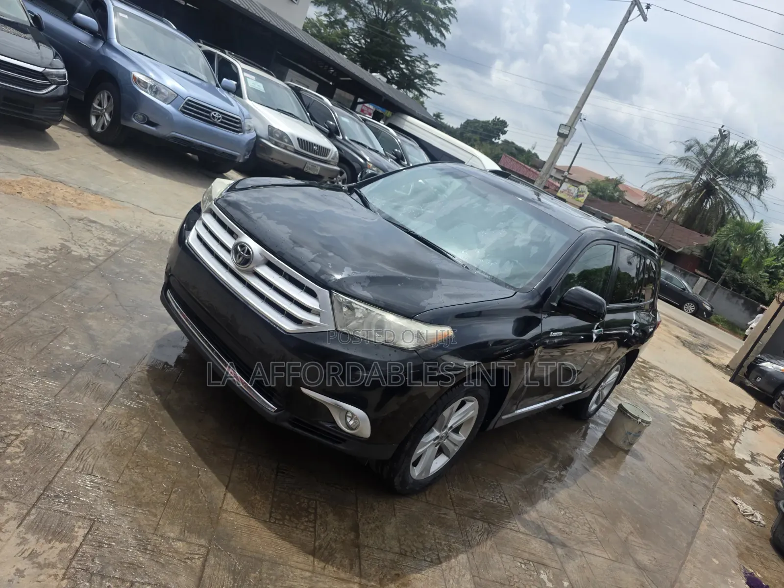 Toyota Highlander Limited 3.5l 4WD 2013 Black