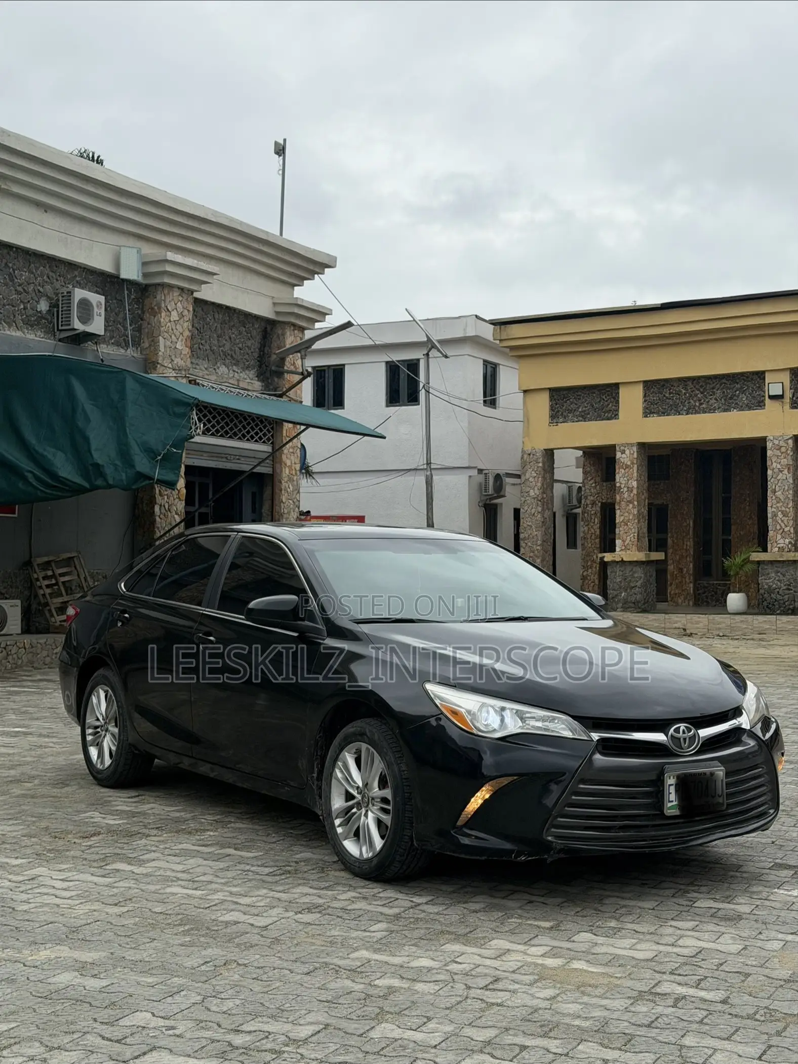 Toyota Camry SE 4dr Sedan (2.5L 4cyl 6A) 2015 Black