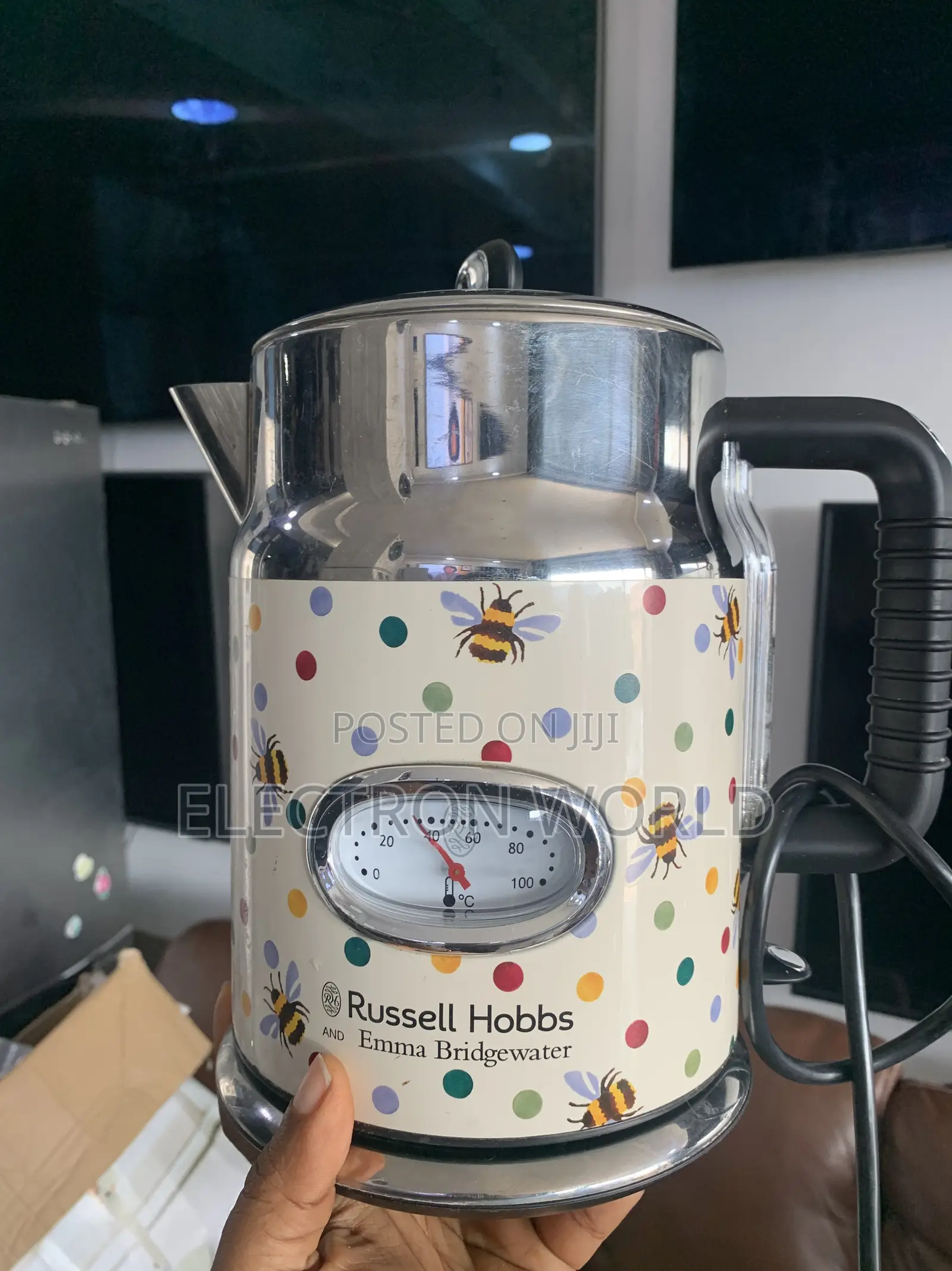 Russell Hobb Beautiful Electric Kettle