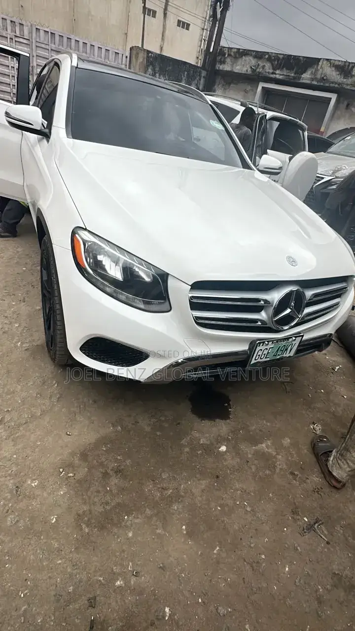 Glc300 2017 Headlight Upgrade to an Led Intelligence Light
