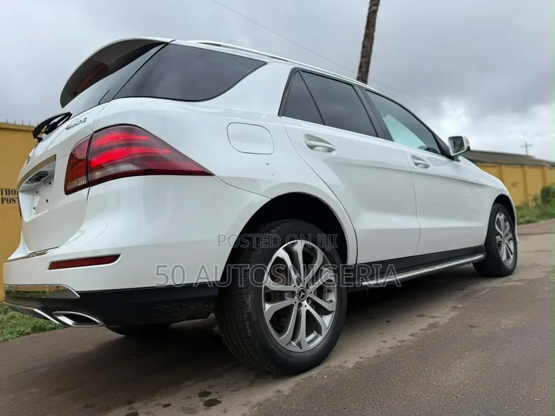Mercedes-Benz GLE-Class GLE 350d 4MATIC 2017 White