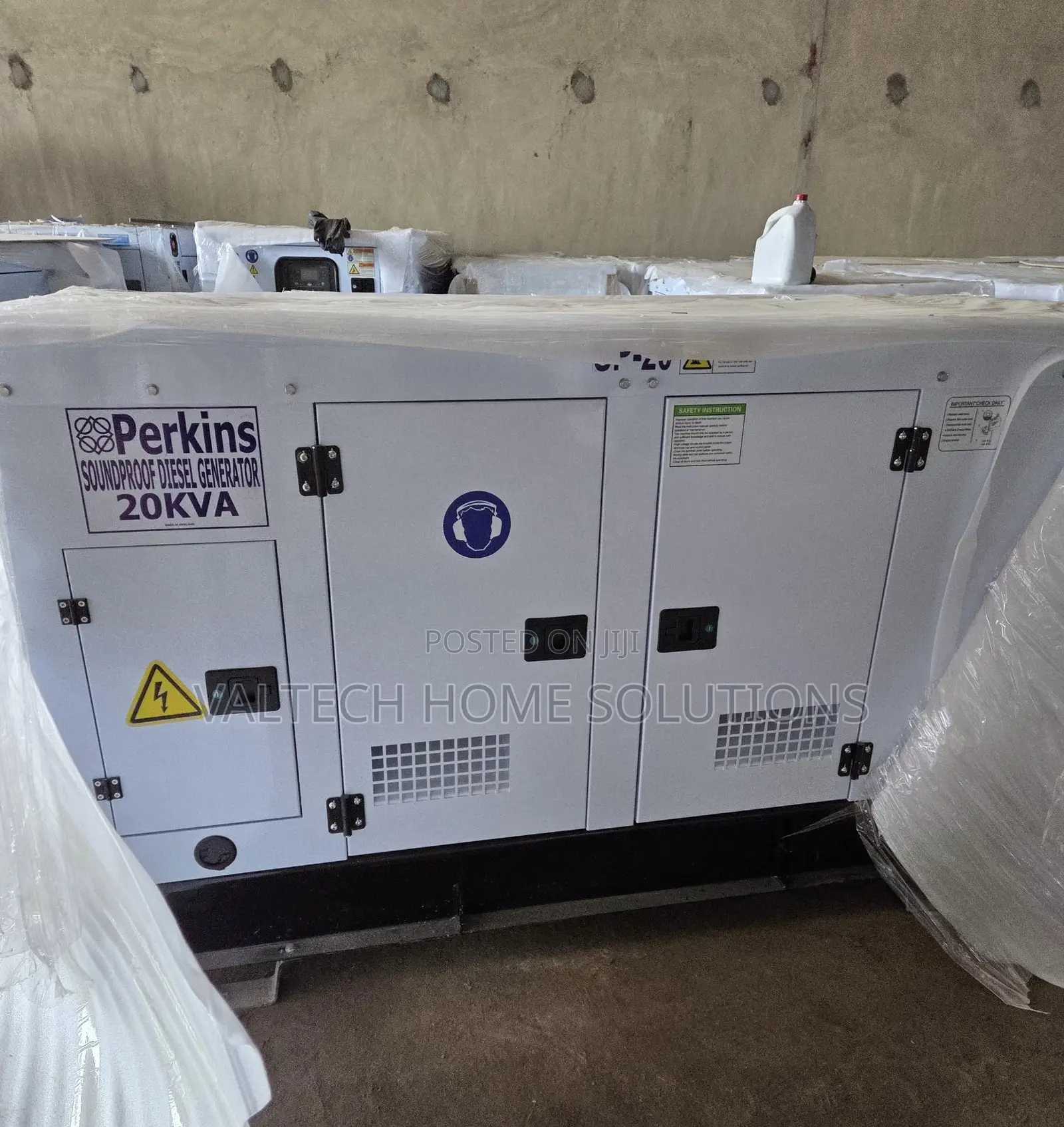 Heavy Duty 20KVA Perkins Soundproof Generator
