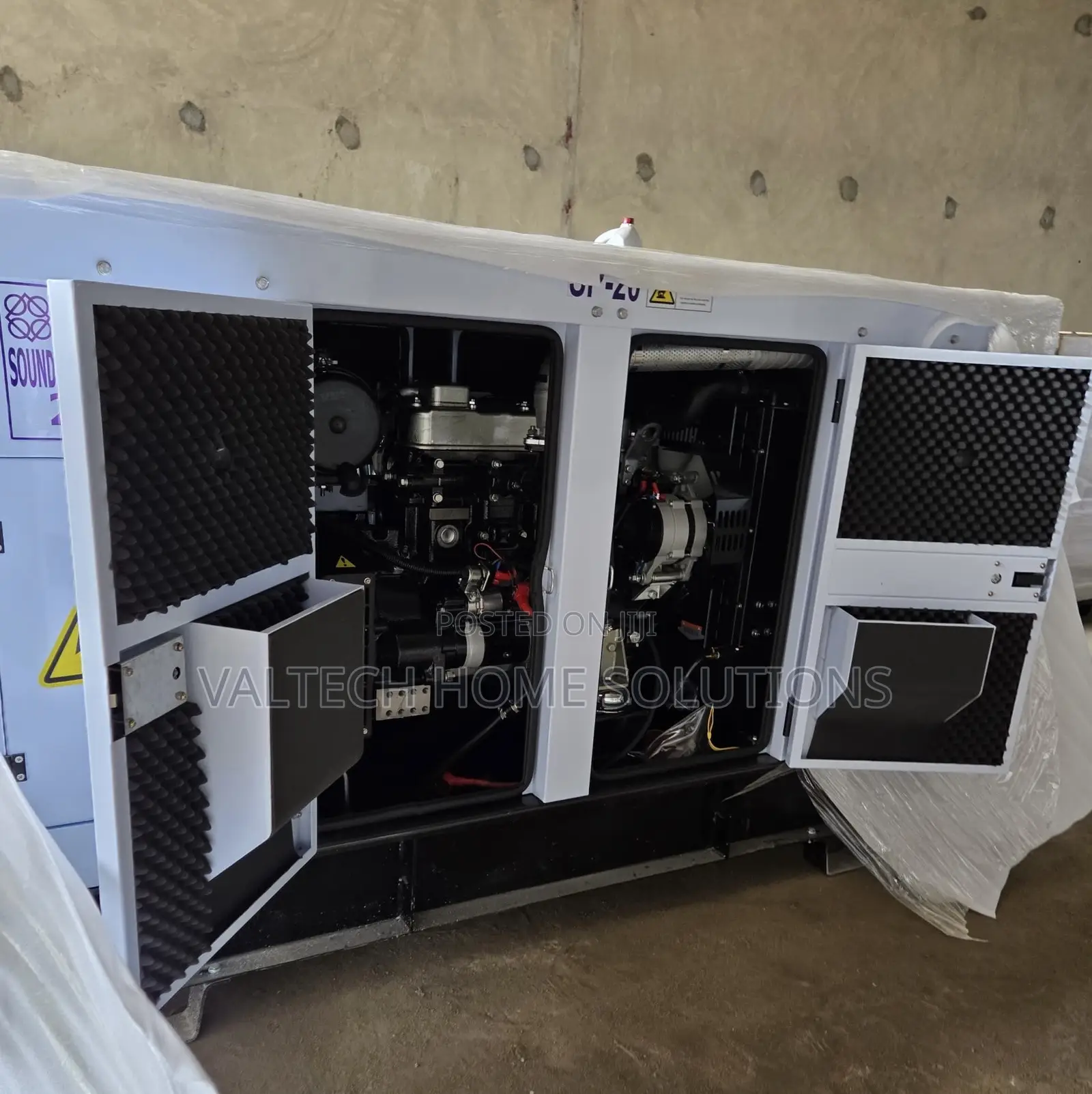 Heavy Duty 20KVA Perkins Soundproof Generator