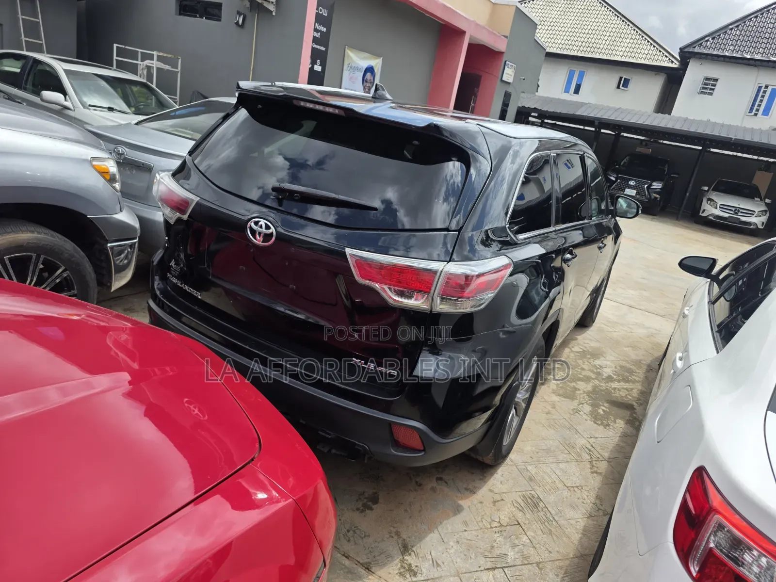 Toyota Highlander XLE 4dr SUV AWD (3.5L 6cyl 6A) 2015 Black