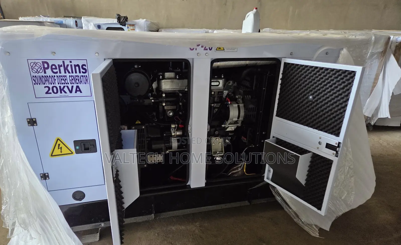 Powerful 20KVA Perkins Soundproof Diesel Generator