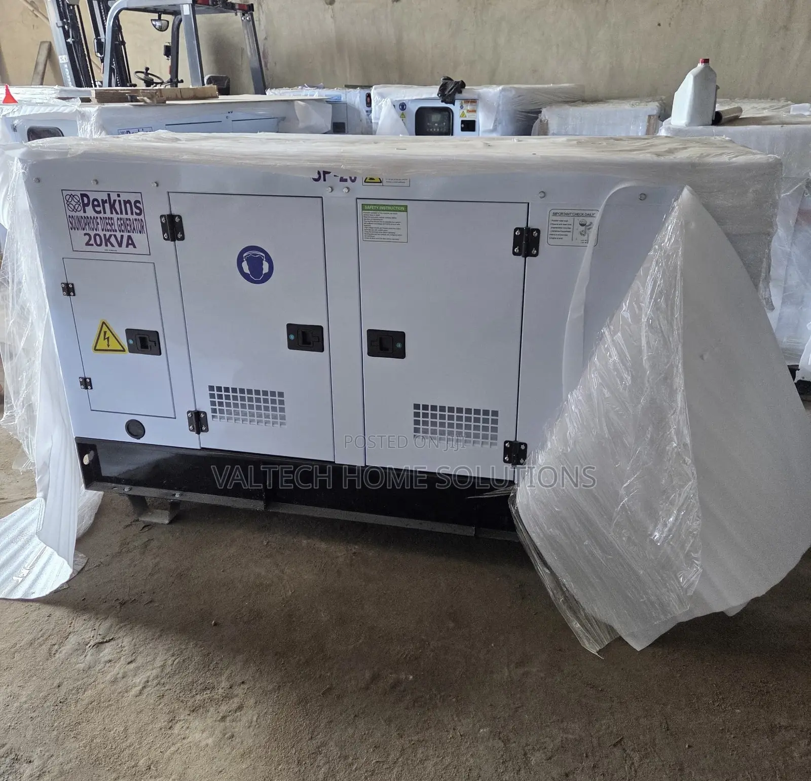Powerful 20KVA Perkins Soundproof Diesel Generator