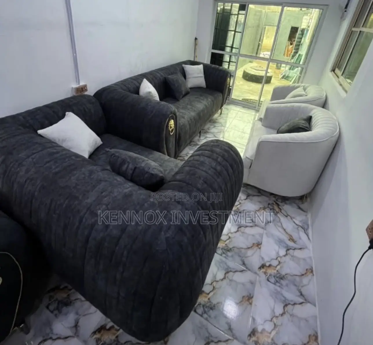 Luxury Standard 7 Seaters Sofa Chairs