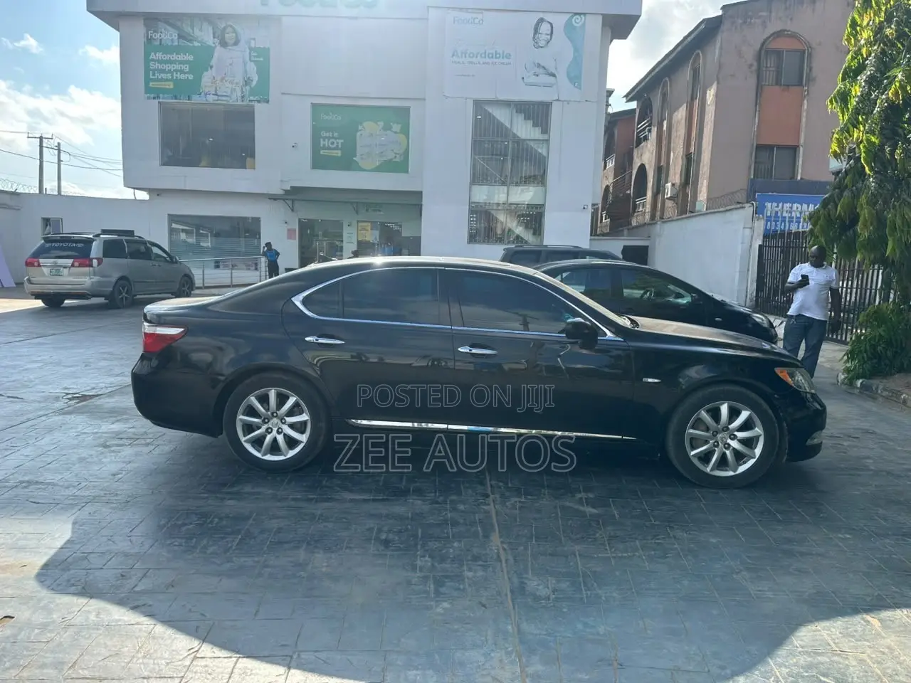 Lexus LX 470 Sport Utility 2007 Black