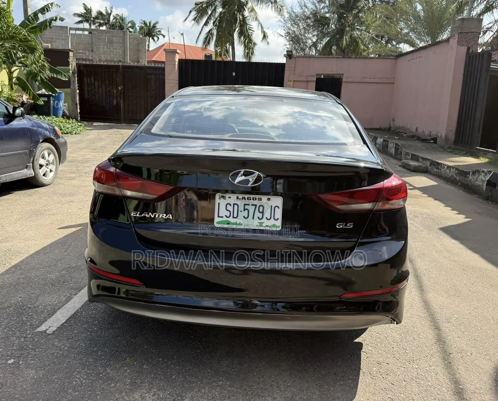 Hyundai Elantra 2017 Black