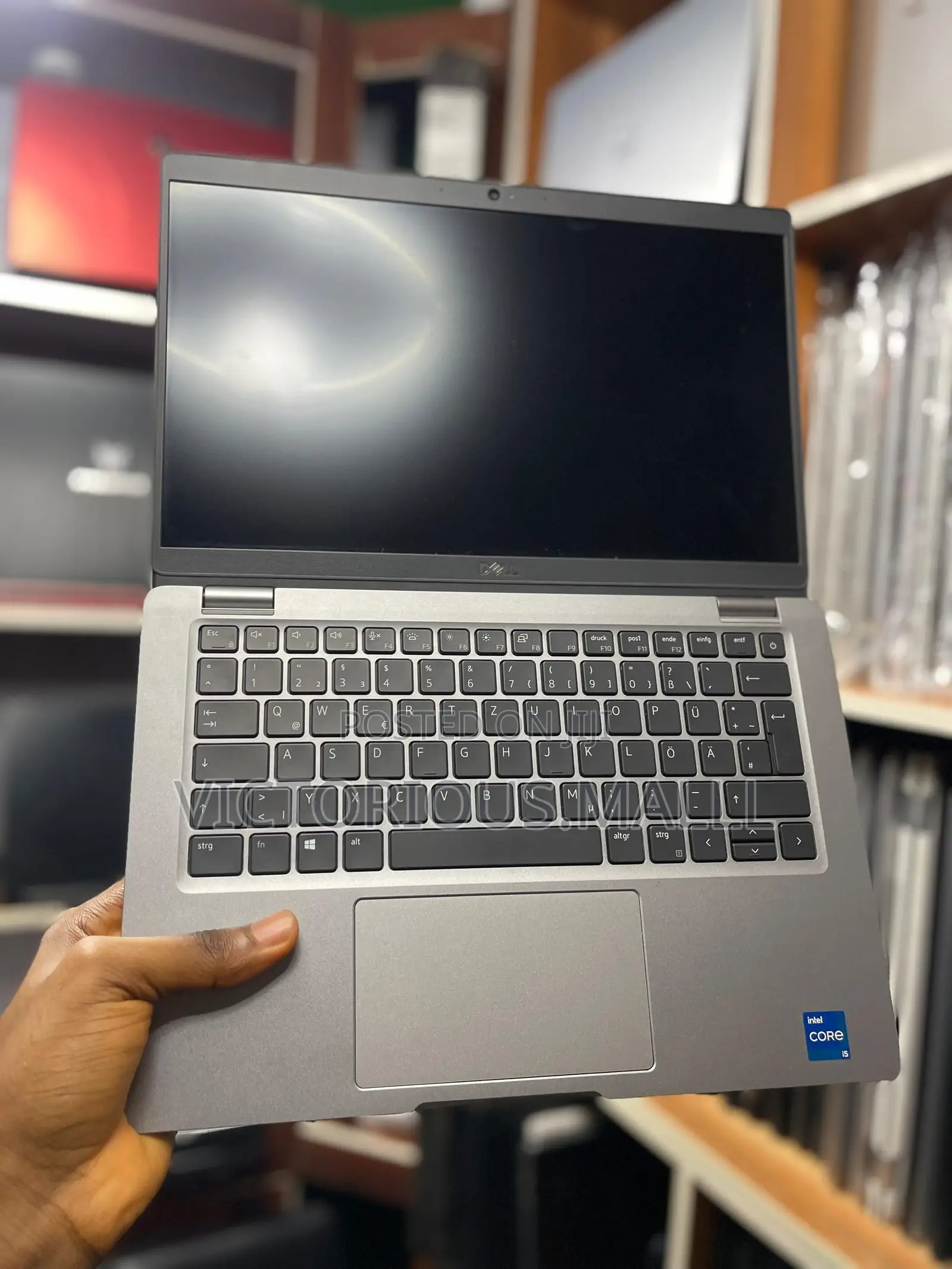 Laptop Dell Latitude 5320 16GB Intel Core i5 SSD 512GB