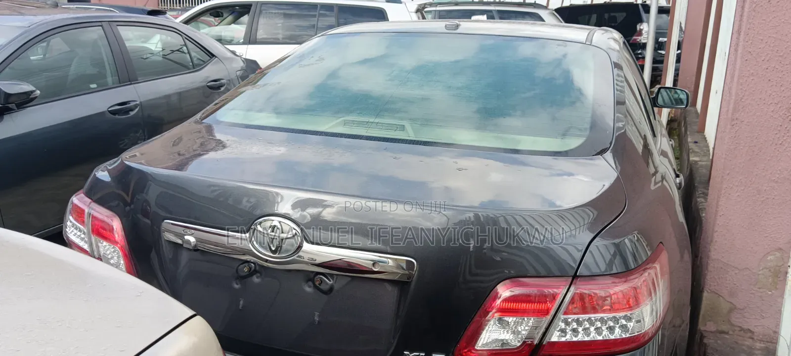 Toyota Camry XLE 4dr Sedan (2.5L 4cyl 6AM) 2010 Gray