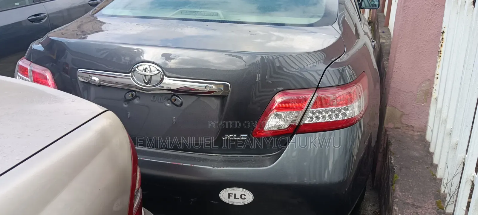 Toyota Camry XLE 4dr Sedan (2.5L 4cyl 6AM) 2010 Gray